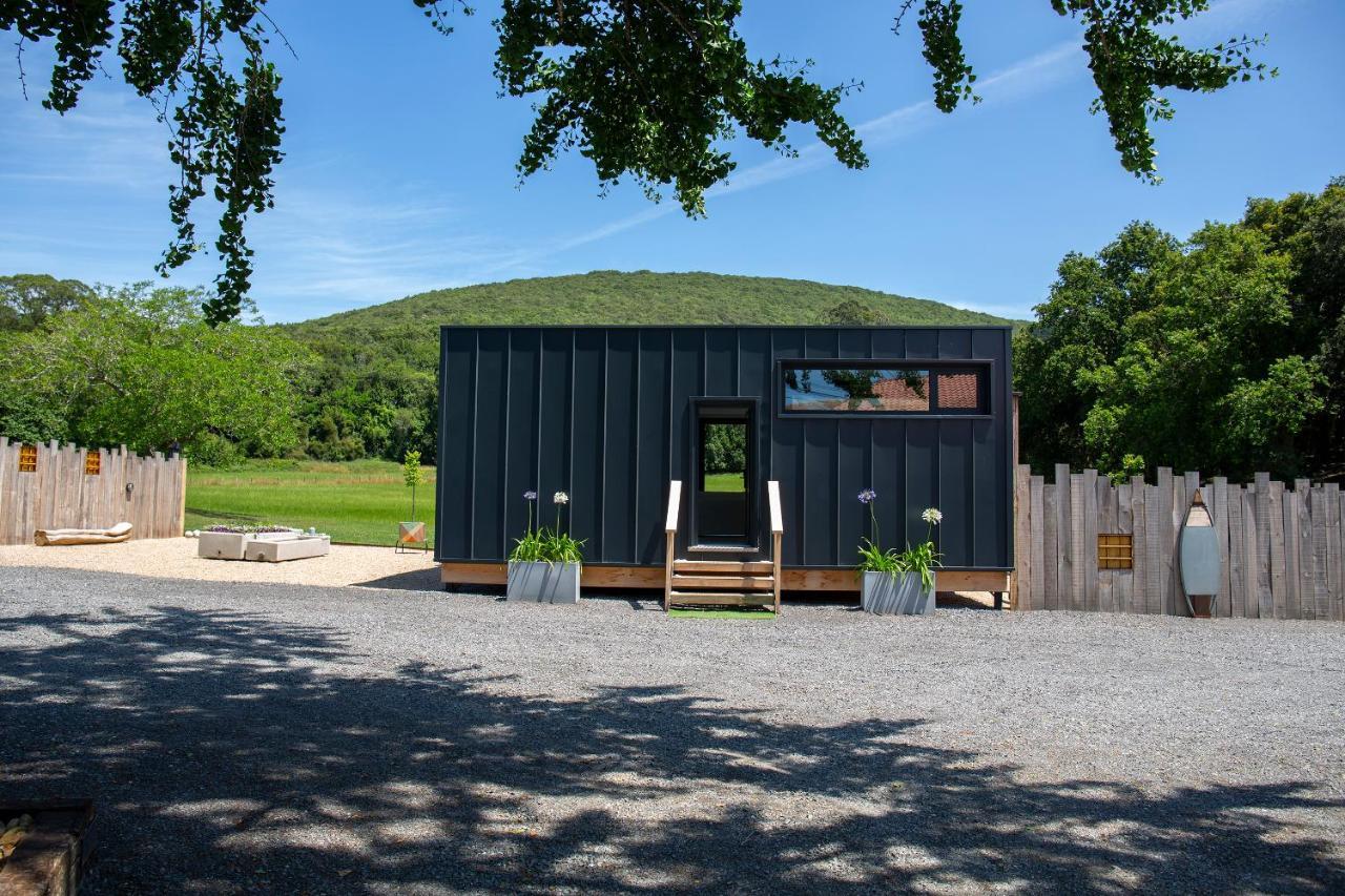 Vibe Luxury Cabins Arnuero Esterno foto