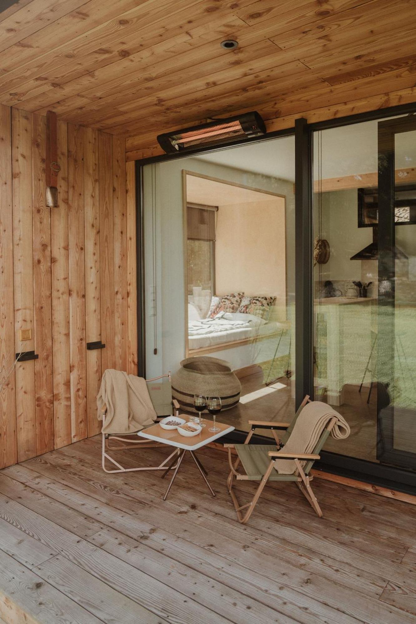 Vibe Luxury Cabins Arnuero Esterno foto