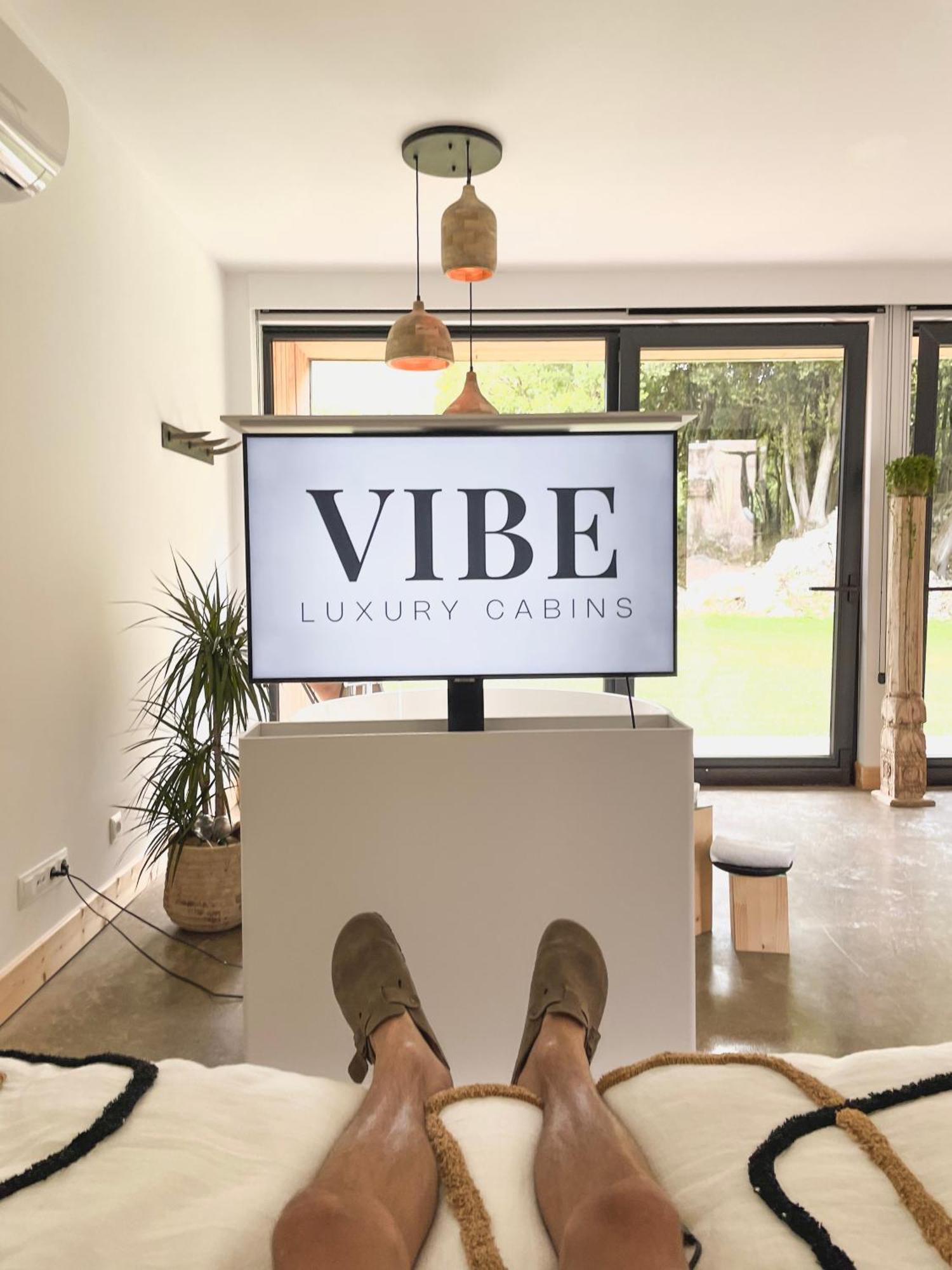 Vibe Luxury Cabins Arnuero Esterno foto